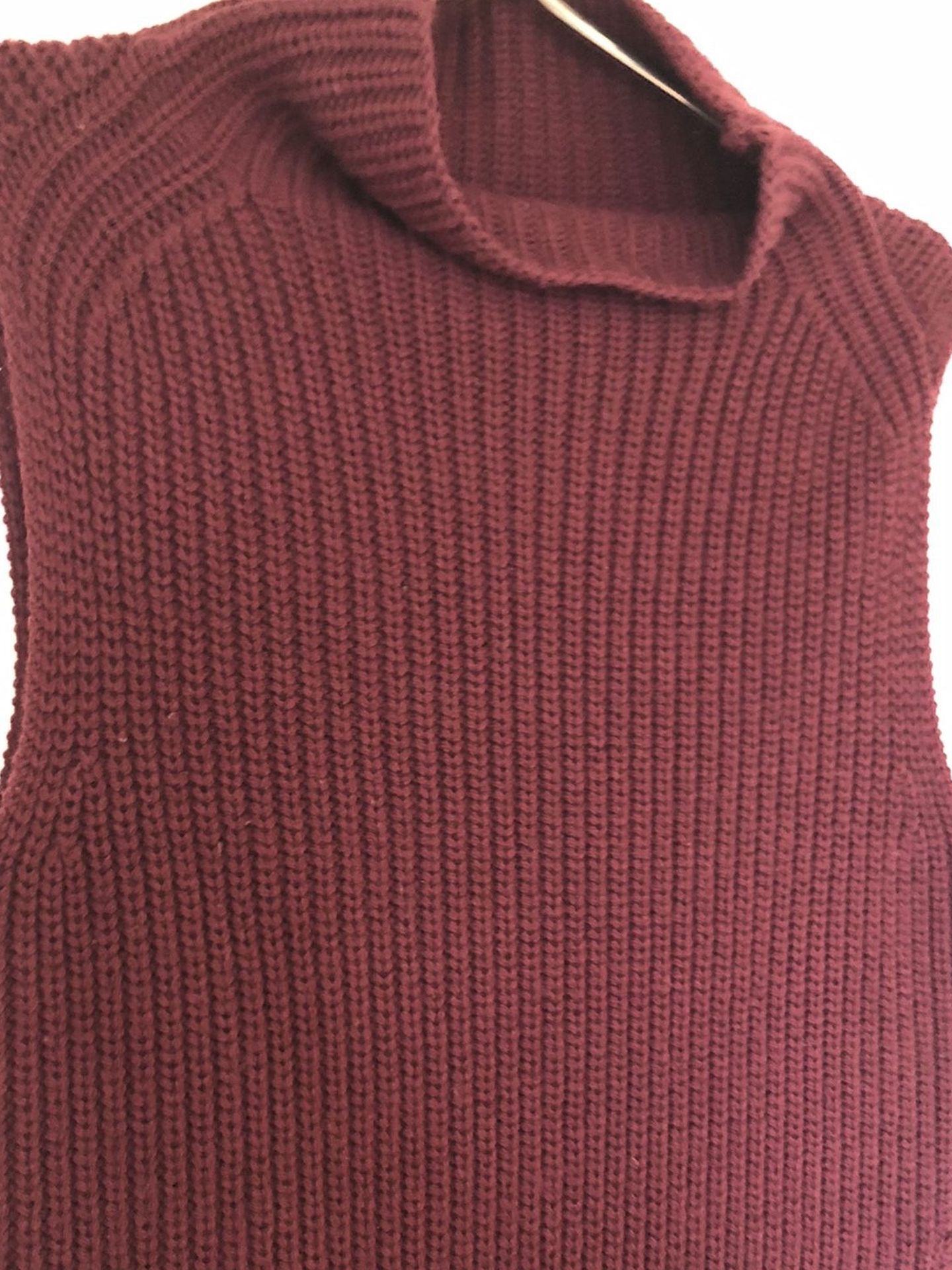 Wilfred women's merino wool sweater vest in burgundy