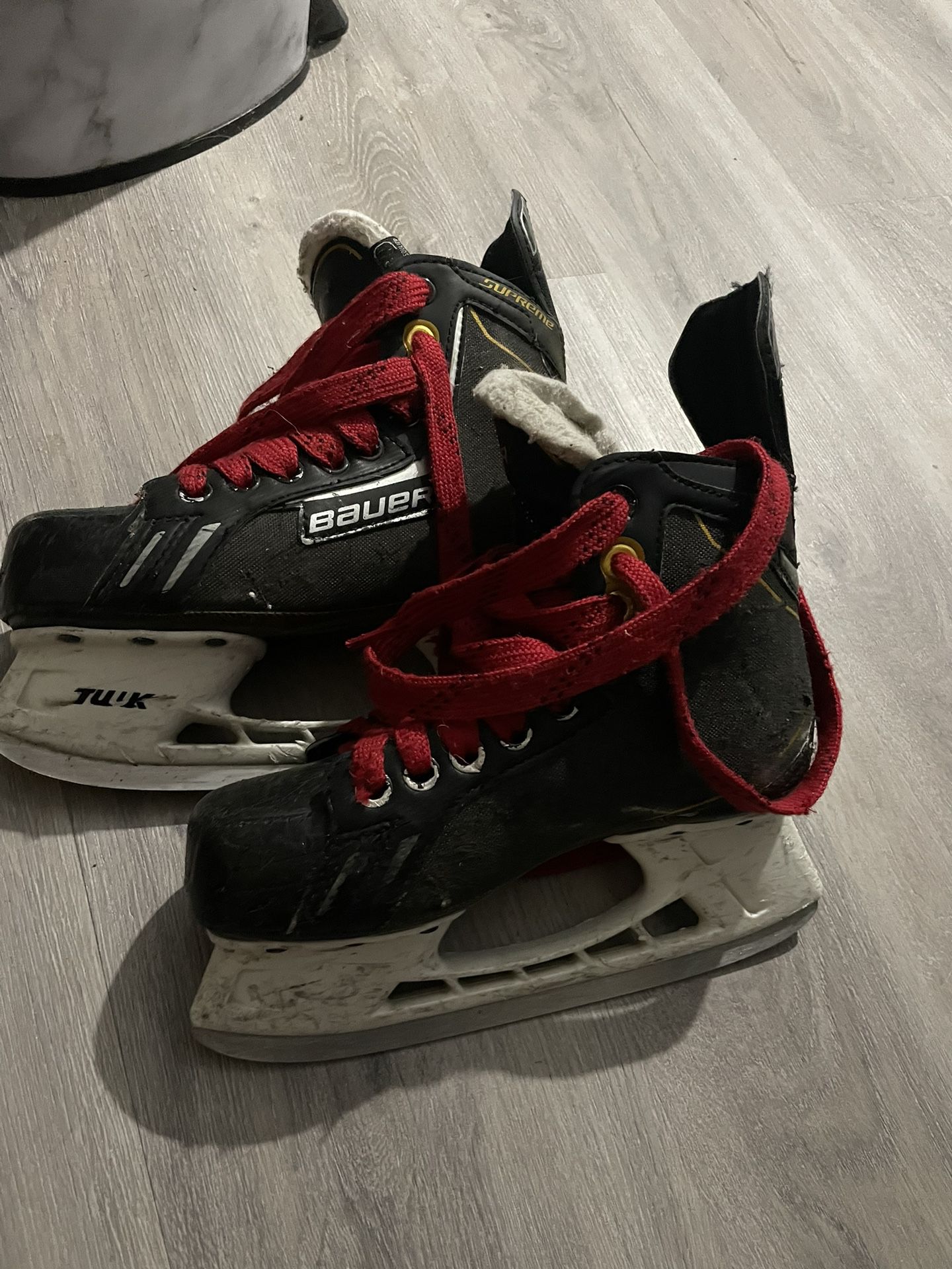 Bauer Supreme Youth Hockey Skates