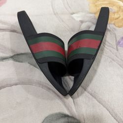 Gucci Slide 