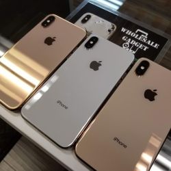 iphone X unlocked PLUS free warranty 