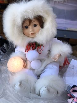 Muñeca de porcelana (movible)