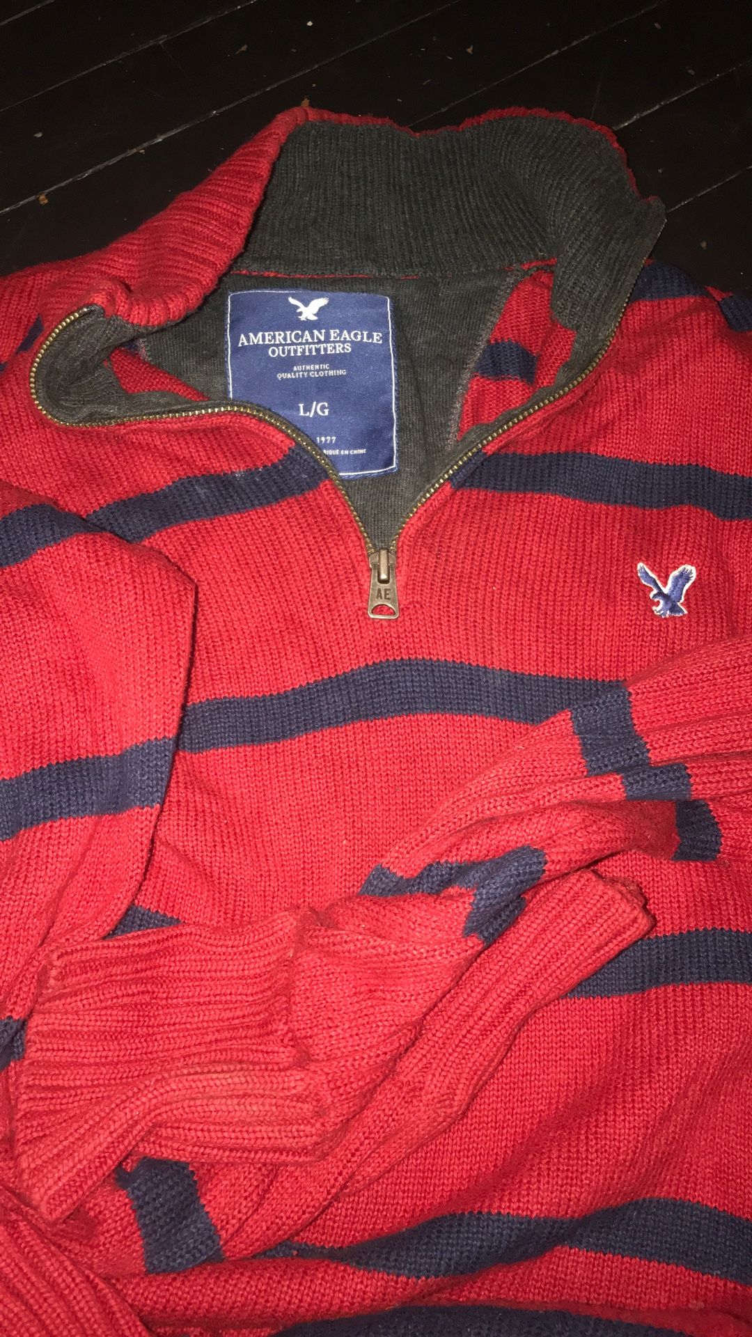 American Eagle LG Sweater