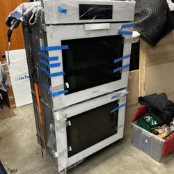 Samsung Double Oven - New, Open Box