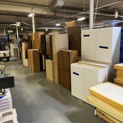 Kitchen Bathroom Cabinets (in store)