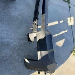 Jeep grand cherokee 2022 and 2023 and 2024 front bumper 