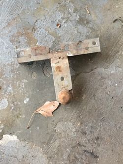 Bolt on or weld on hitch