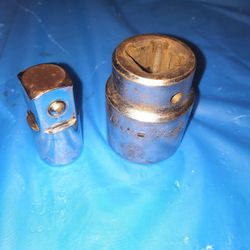 Set Of 2. Duralast 1-5/16 12 Point 3/4 Dr Socket And 1/2 To 3/4 Carlyle Adapter