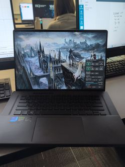 Asus zephyrus 32gb, 2Tb, i7 13260h Nvidia rtx 4070