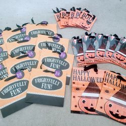 Halloween Gift Bags - Lot Of 23