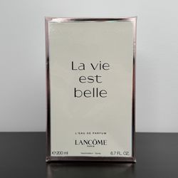 Lancome La Vie Est Belle perfume