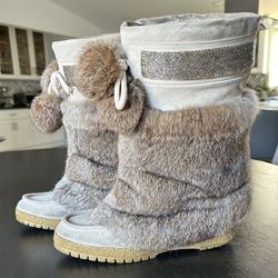 Coach Boots with Fur