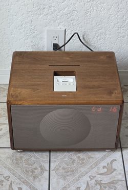 Geneva Sound System 
Model L Apple Hi-Fi speaker system