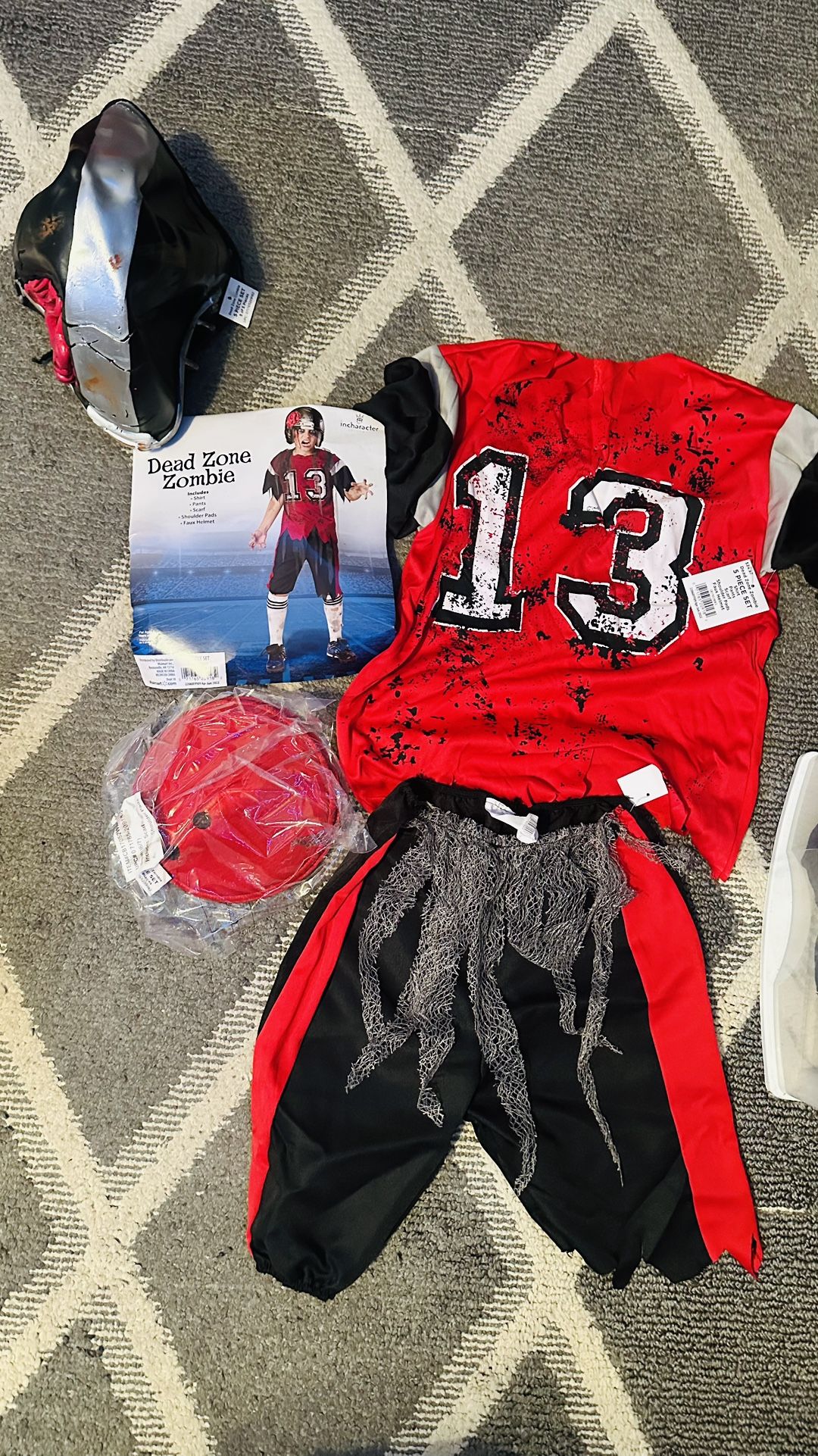 Costume Small 6/7
