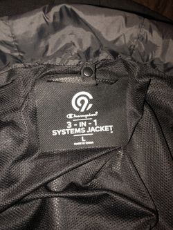 Mens 3 in 1 systems jacket. Brand : Champion. Size L