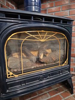Porcelain Propane Stove with Blower By Hearth Tech