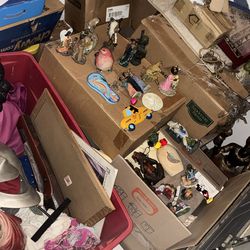 Collectible statues and figurines