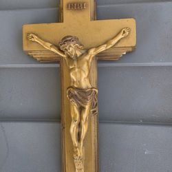 Vintage Metal Crucifix 