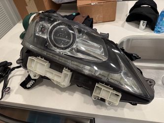 2013-2015 Lexus GS350 Passenger Headlight