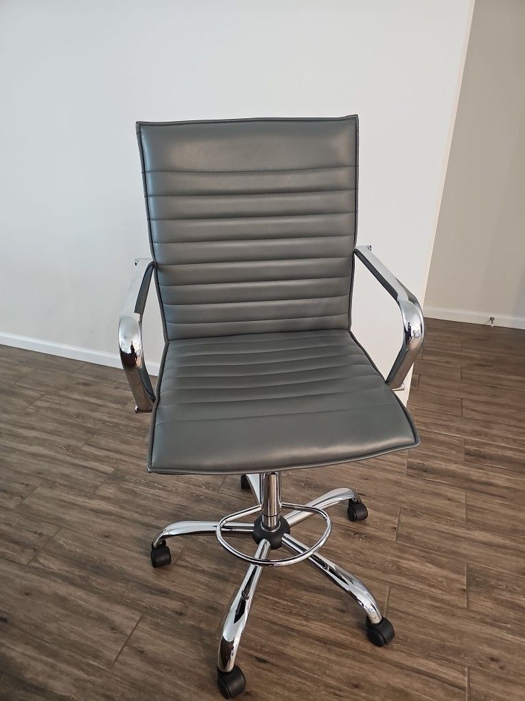 Tall Chair
