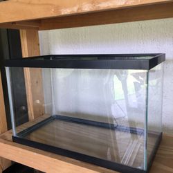 New 10 Gallon Glass Aquarium 12” Long $15 