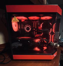 Newly Built- Intel 12700K, 32GB DDR4 4000Mhz RAM, Power color Red devil 7900xtx, 2tb NVMe SSD Y60 Black/red, Liquid Cooled Argb