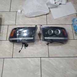 Head Lights For Ram Fits 2009 - 2018