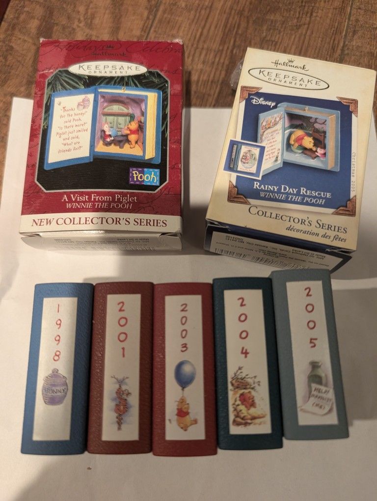 5 Vintage 3d Winnie The Pooh Books Hallmark Keepsake Ornament Miniature Ring-A-Ling Pals Disney Pooh Tigger Pigle