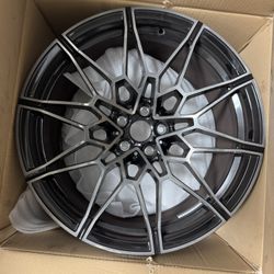 G80 Rear Wheel