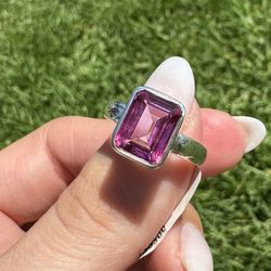 Pink Topaz Gem On Sterling Silver Ring 