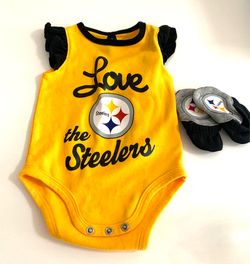 PITTSBURGH STEELERS ONESIE/ SIZE 6 to 9 MONTHS