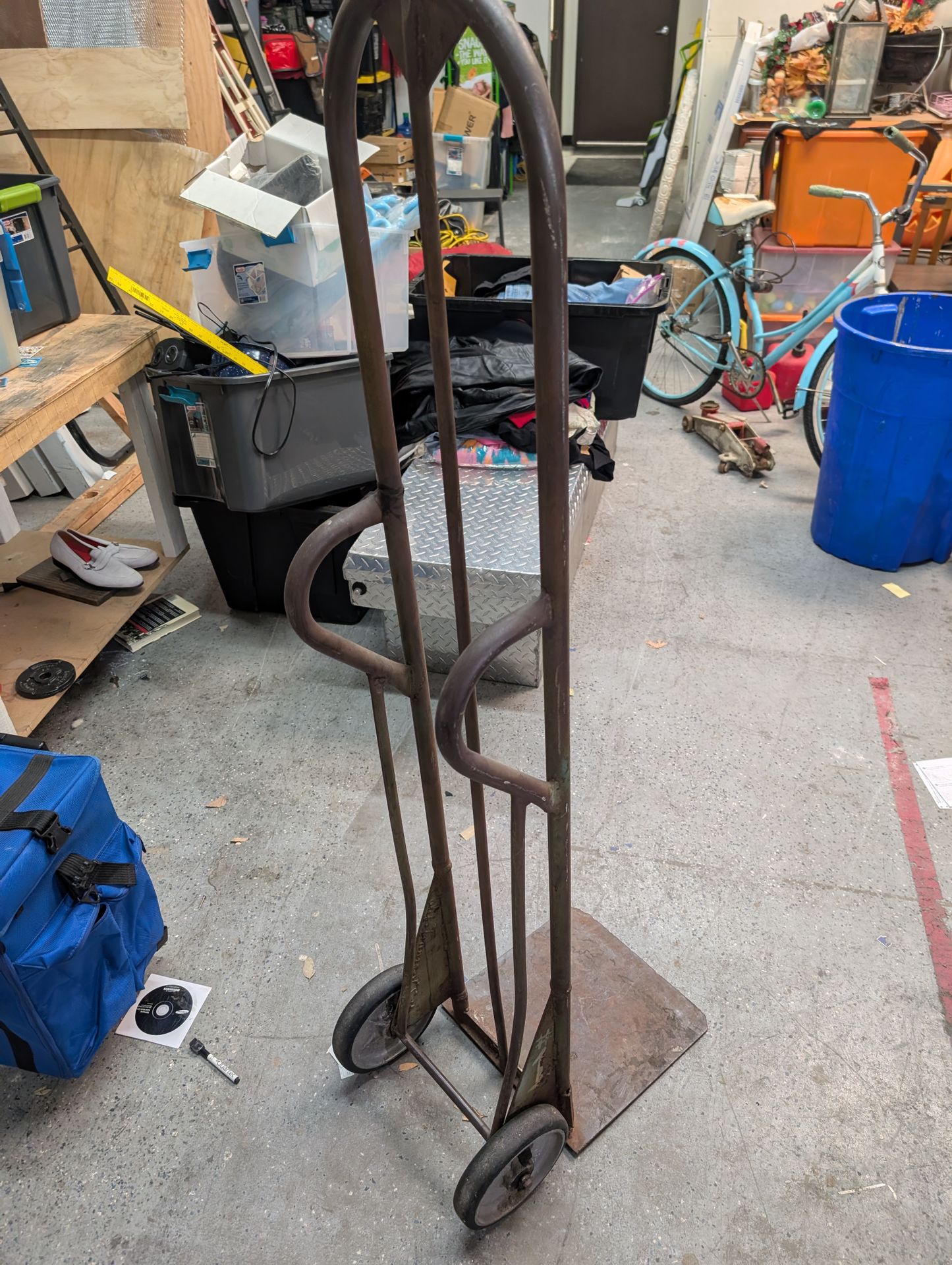 Heavy duty moving furniture dolly