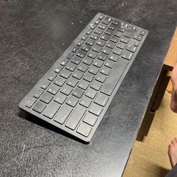 Omoton Bleutooth Keyboard
