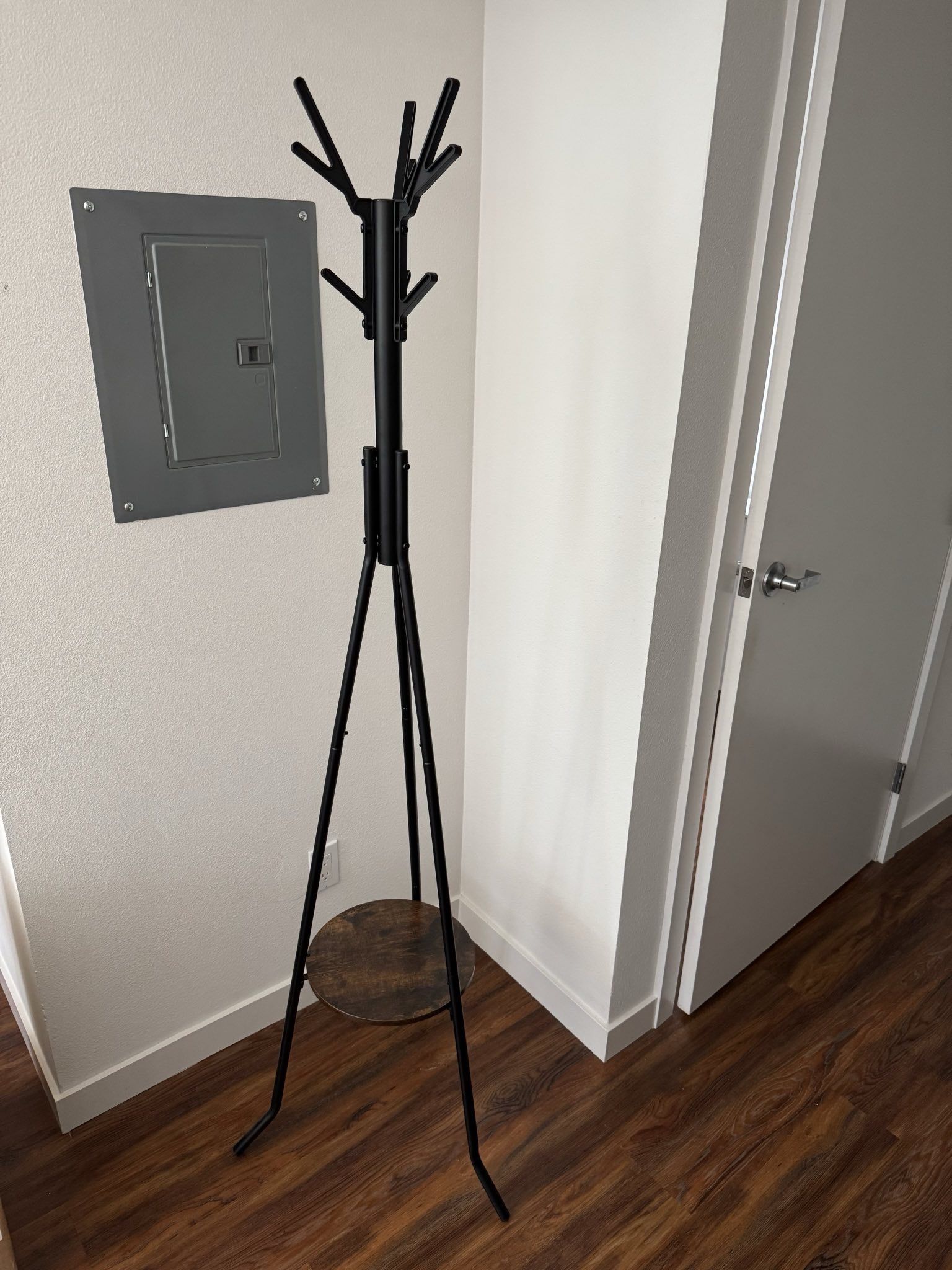 Freestanding Coatrack