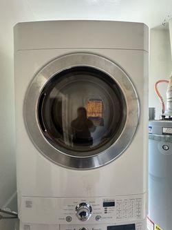 Kenmore Elite Front-Load Gas Dryer