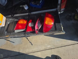 1999 Toyota corolla rear taillights
