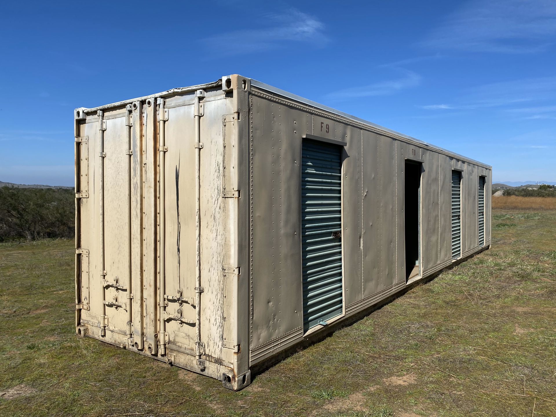 40ft Shipping Container - Aluminum w/Roll Up Doors