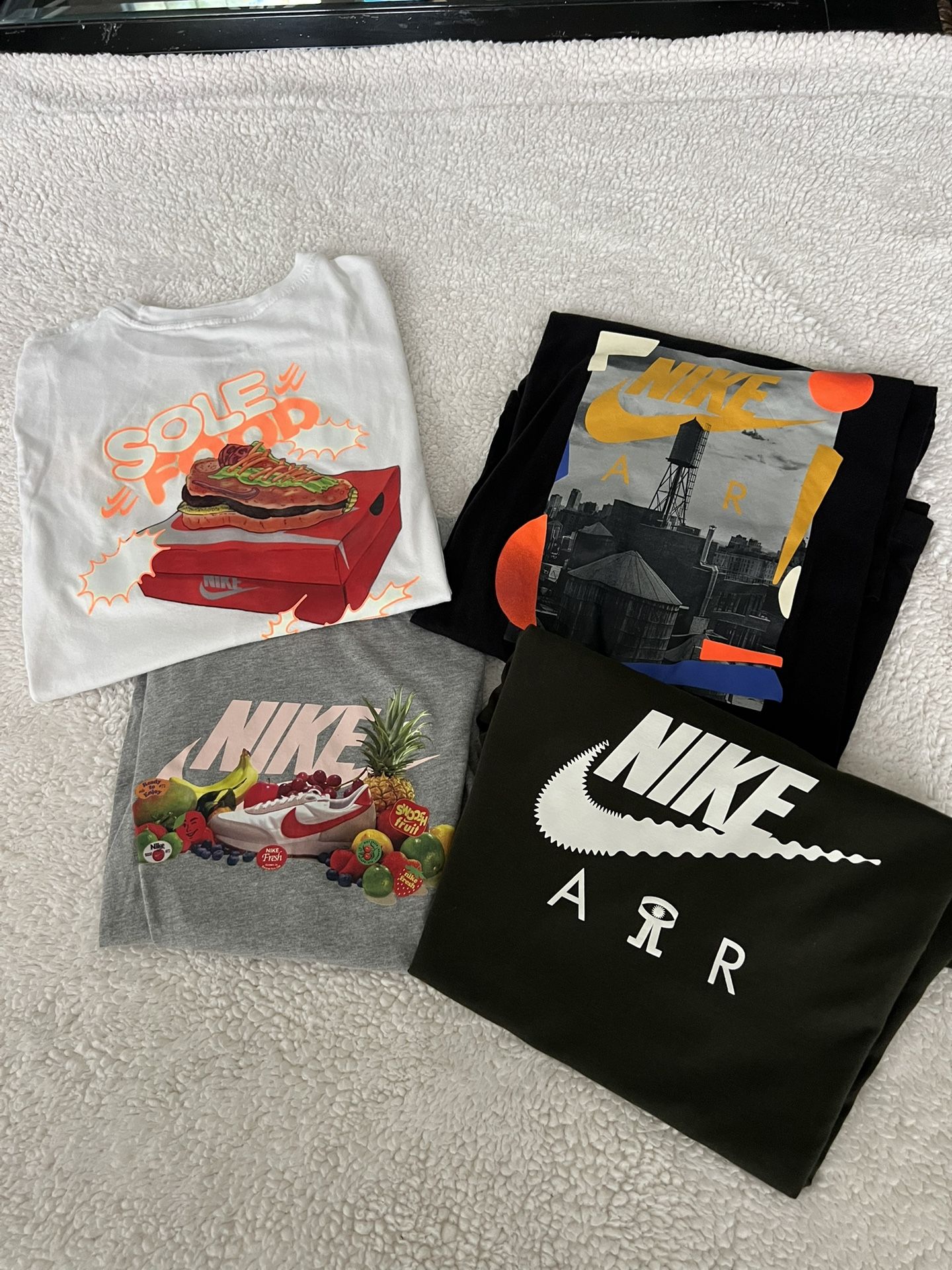Nike T-Shirts (4 Pack)