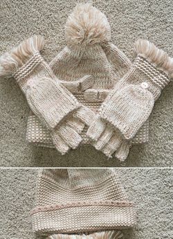 Jessica Simpson Beanie and Gloves Set