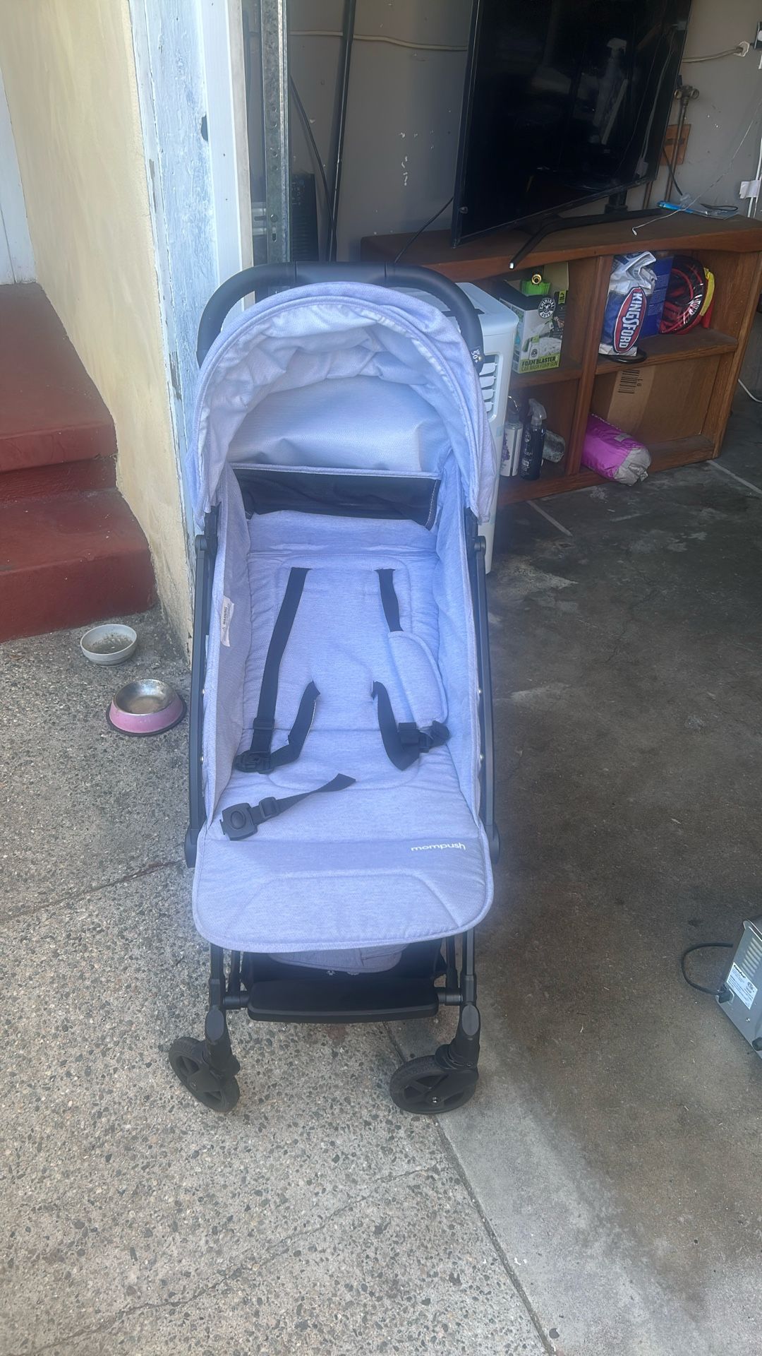 Stroller 