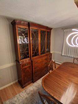 Diningroom Set W/China Cabinet