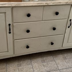 Buffet Table