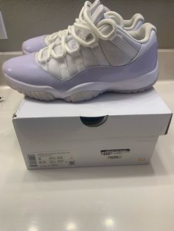 Air Jordan 11 Retro Low Pure Violet Women's Size 8