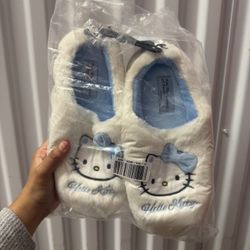 Hello Kitty Forever 21 Winter Collection Slippers