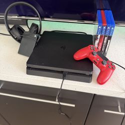 Playstation 4 + accessories 