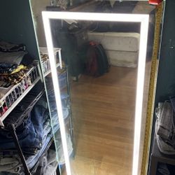Vanity Mirror 
