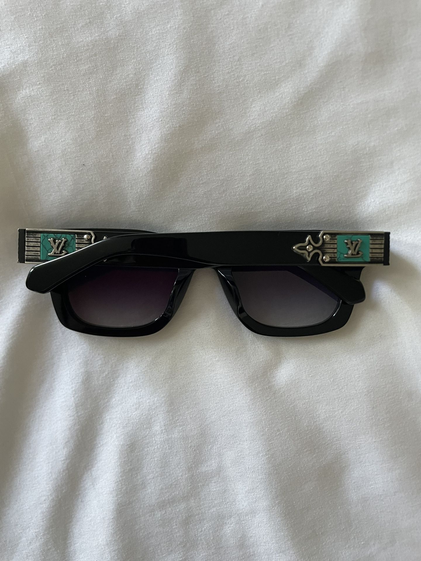 Louis Vuitton LV Sunglasses 