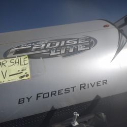 Cruise Lite Travel Trailer