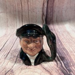 VINTAGE ROYAL DOULTON 2.75” MINI MUG LOBSTER MAN D6652