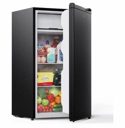 Upstreman 3.2 Cu. Ft. Mini Fridge w/ Freezer – Black