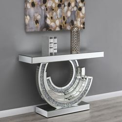 Consolé Table. New Especial Price